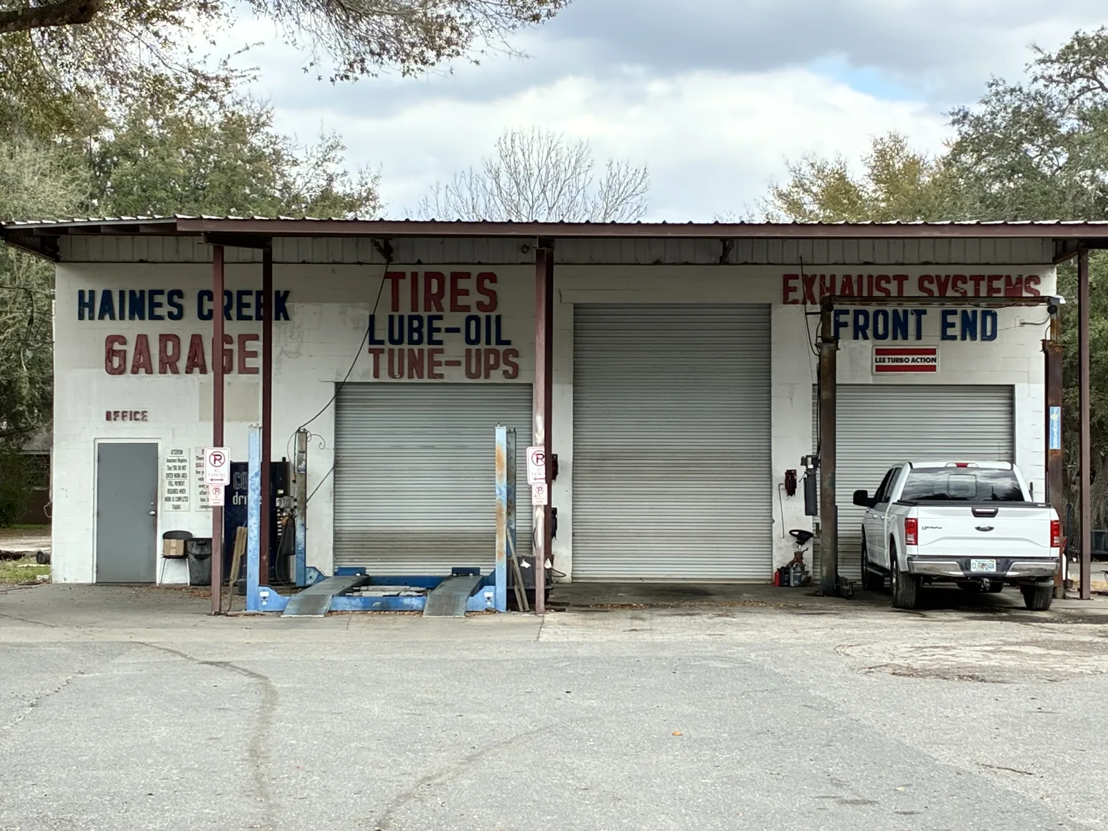 Haines Creek Garage auto repair shop with service bays on County Road 473, Leesburg