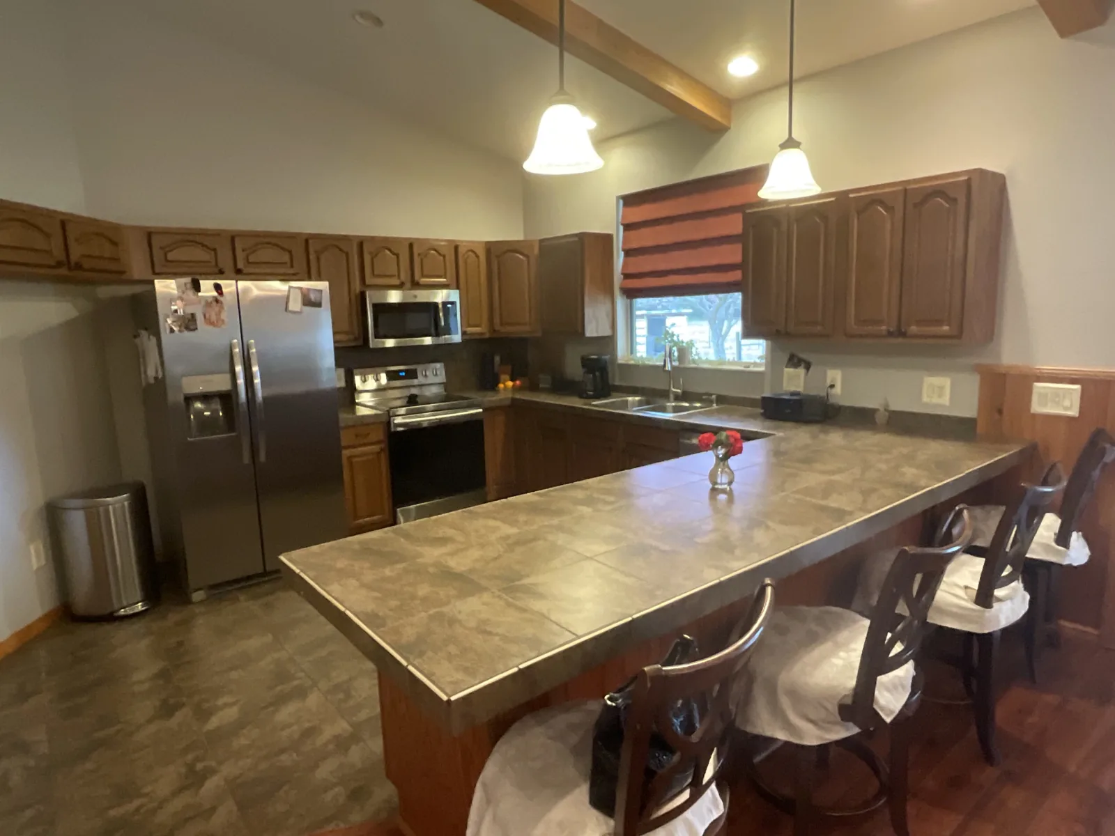 Custom kitchen with granite counters and stainless appliances in the Leesburg estate